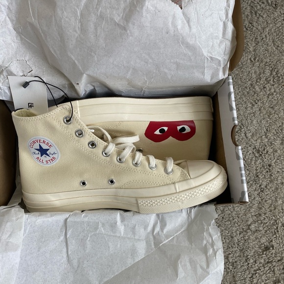 NWT Comme Des Garçons Play x Converse - Heart high tops - Picture 7 of 7